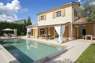 Villa in Svetvinčenat mit Schwimmbecken