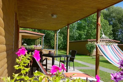 Ferienhaus mit Kamin am Achterwasser in Lütow