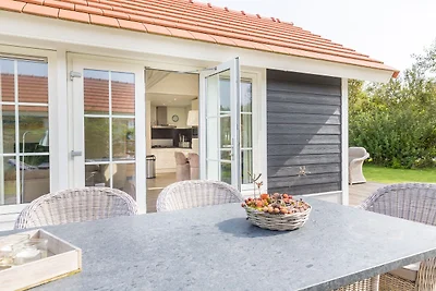 Luxuriöses Ferienhaus mit 2 Bädern, 1,5 km vo...