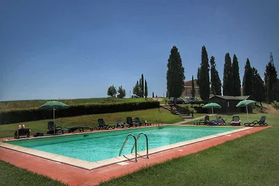 Bauernhaus in Arbia Asciano mit Pool