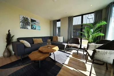 Ferienhaus mit Seeblick für 10 Personen