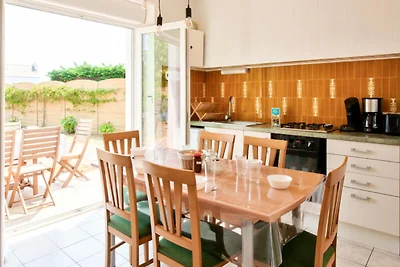 Haus in Penmarch in der Nähe des Strandes von...