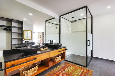 Villa a Kalkan con piscina