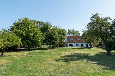 Casa storica a 2 km dalla spiaggia