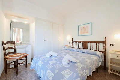 Apartment for 6 people in Spain