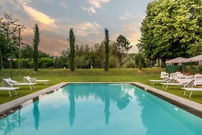 Villa in der Toskana nahe Montecarlo...