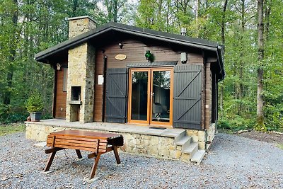 Chalet in Viroinval mit Terrasse