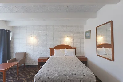 Queensize-Bett | Rauch | Breezewood