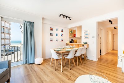 Moderne Wohnung in Koksijde mit Meerblick