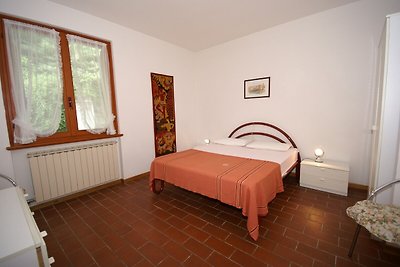 Moderno bungalow con piscina a Garda