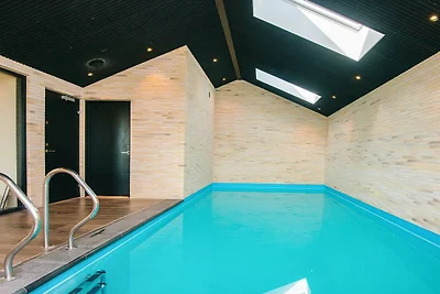 Panoramisches Refugium mit Pool -- By Traum...