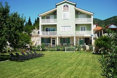 Schöne Wohnung mit Balkon