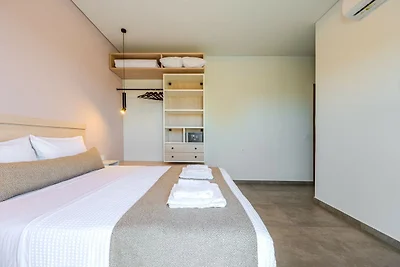 Villa in Viran Episkopi mit Privatpool