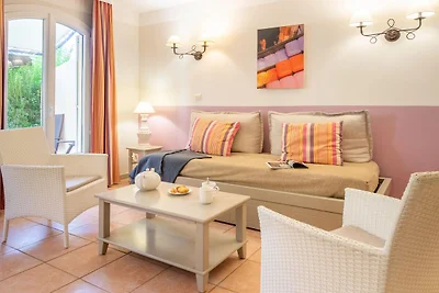 Soggiorno con 2 camere da letto e piscina