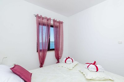 Apartments Melany - One Bedroom Apartment wit...