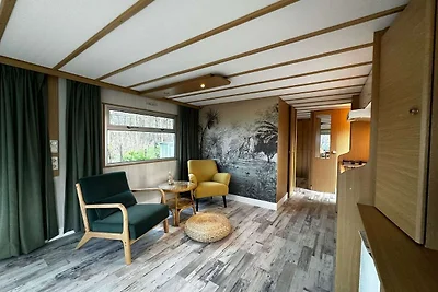 Komfortables Chalet auf ruhigem Campingplatz ...