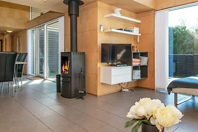 12 Personen Ferienhaus in Løgstør-By Traum