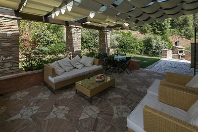 Elegante appartamento con piscina a 1 ora da...