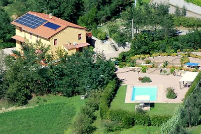 Casa vacanze tra Firenze e Pisa.