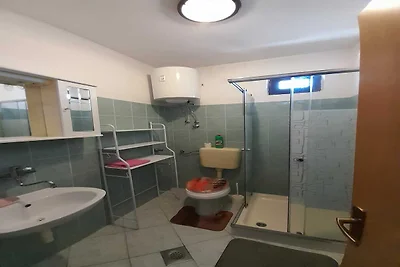 Modernes Studio-Apartment in Dinjiska