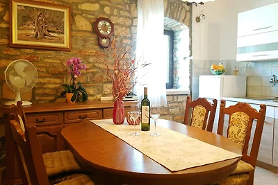 Casa vacanze d'epoca a Rakalj con giardino