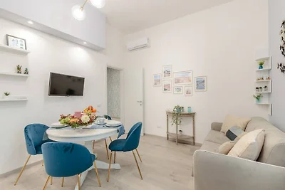 Modernes Apartment am Strand in Viareggio