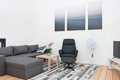 Helle Ferienwohnung am Meer in Ebeltoft