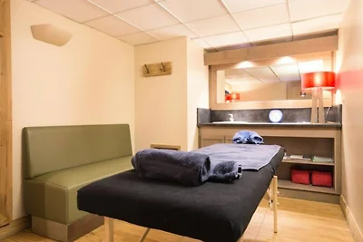 Chalet in Belle Plagne mit Spa und Pool