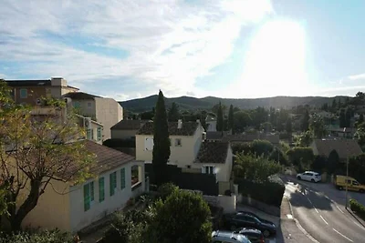 Wohnung in Bormes bei Maures Hügeln