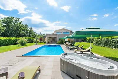 Villa in Barban mit Schwimmbecken