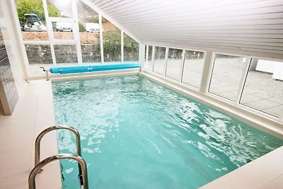 12 Personen Ferienhaus in Jelsa