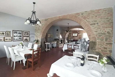Elegant vakantiehuis met privézwembad
