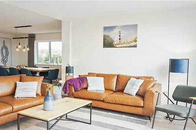 Ferienhaus in Seenähe in Offingawier