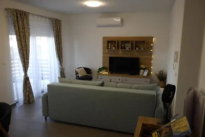 Cozy Apartment Bili - Two Bedroom Apartment
