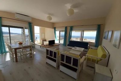 Attico con vista mare