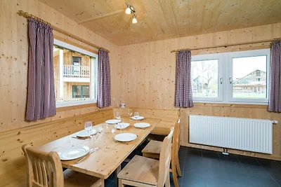 Chalet mit Whirlpool