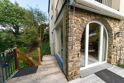 Apartment in Bouillon mit Garten