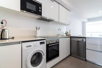 Apartment in Canet mit Terrasse und Meerblick