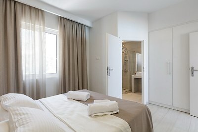 2-bedroom villa in good location