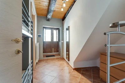 Splendida villa a Ripabottoni con piscina