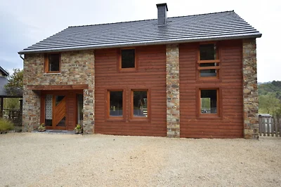 Gemütliches Ferienhaus in Rendeux