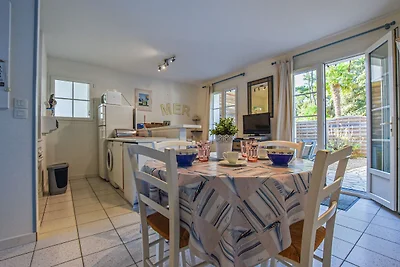 Vecchia casa vacanze con vasca idromassaggio