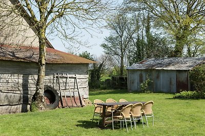 Ferienhaus und Mobilheim mit großem Garten