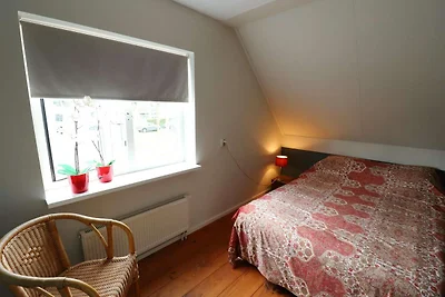 Ferienhaus mit großem umzäunten Garten