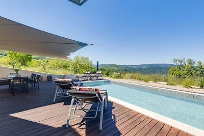 Villa in Buzet mit Schwimmbecken