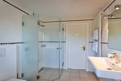 Ferienhaus in Kampen mit Schwimmbecken