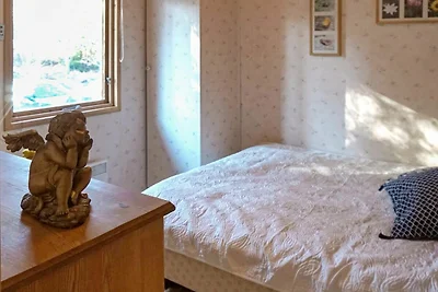 4 Personen Ferienhaus in NORRTÄLJE-By Traum
