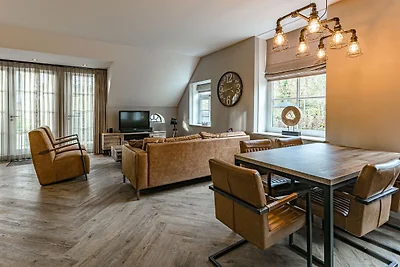 Ferienhaus in Nijverdal mit Whirlpool