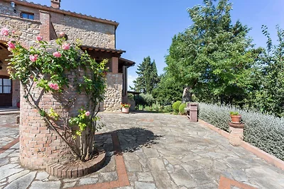 Großzügiges Ferienhaus in Volterra mit Pool