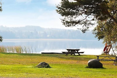 4 Personen Ferienhaus in HJÄLTEVAD-By Traum